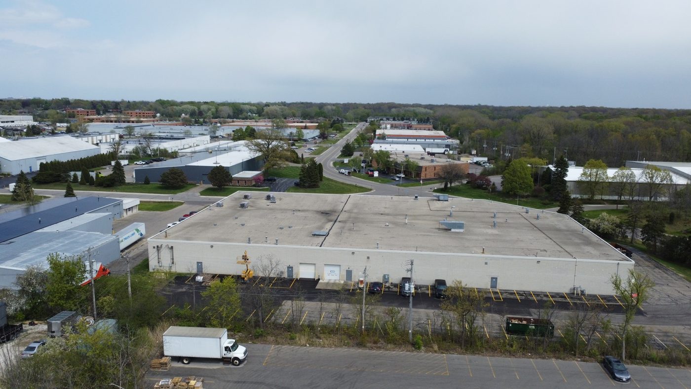 3015 South 163rd Street — industrial property photo 1