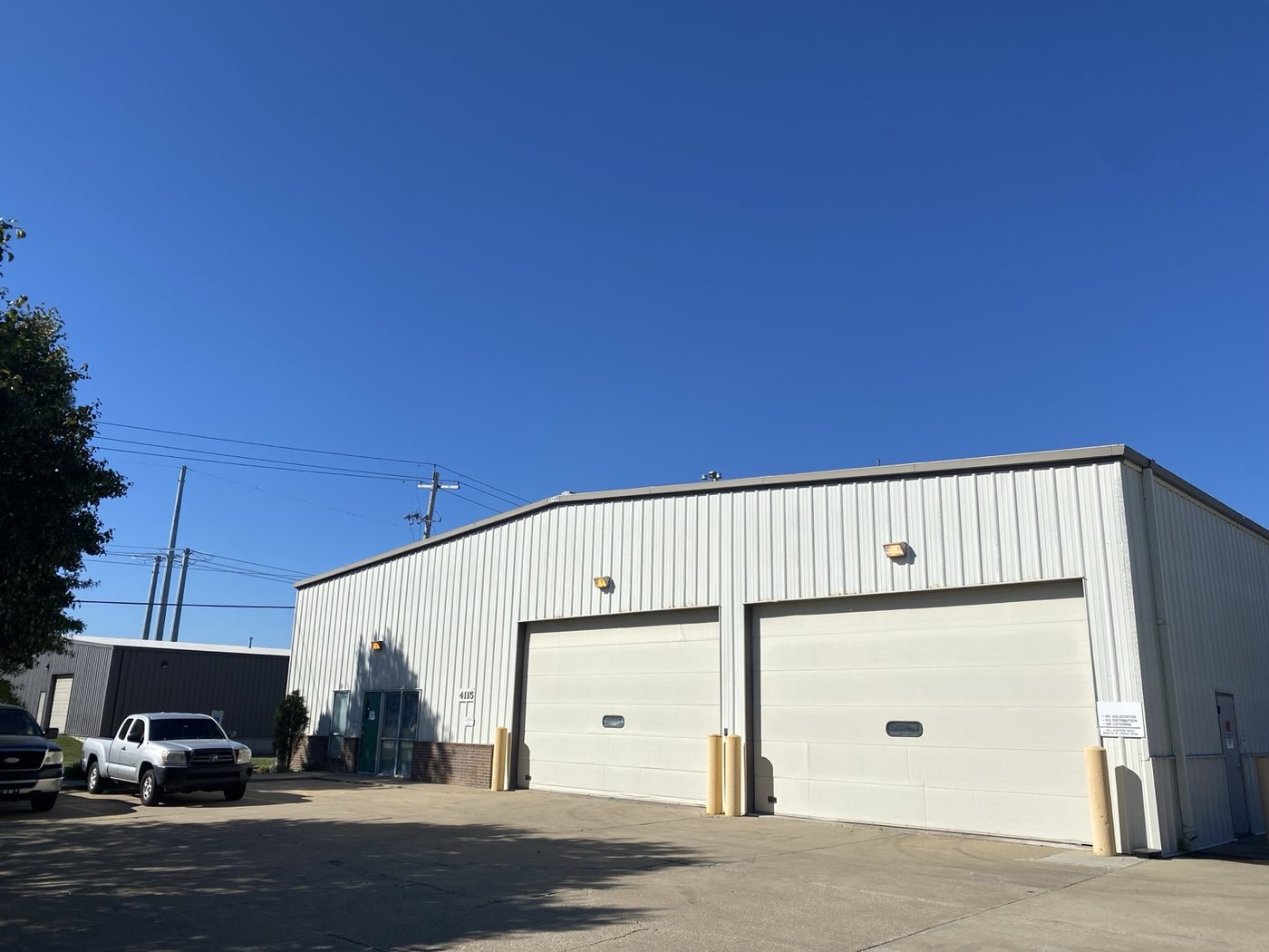 4115 SW Southgate Drive — industrial property photo 2